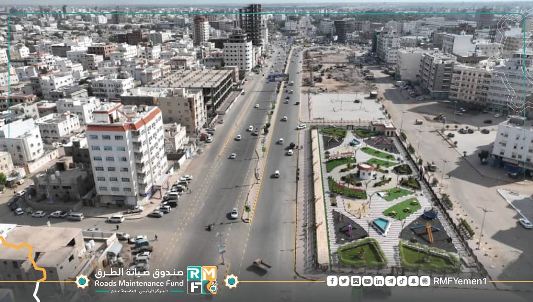 أعمال طلاء مشروع السفينة إلى #بنك_عدن